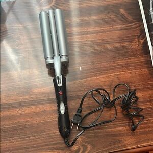 Revlon Dual-Tone Hair Waver
